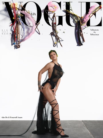 Rihanna Posed and Photographed herself in this edition of Vogue Italia